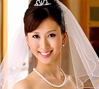 新婚ホヤホヤの後妻の初夜の相手は息子たち