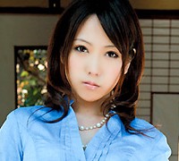 旦那の見ている前でも声をあげ本気で感じる美人妻